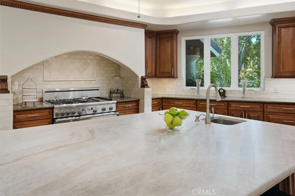 26631 Loop Avenue Canyon Country, CA 91387