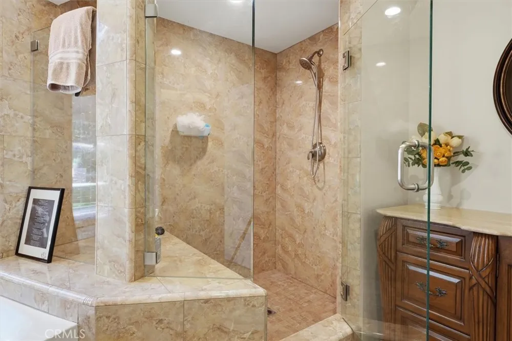 26631 Loop Avenue Canyon Country, CA 91387