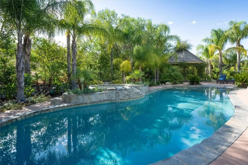 26631 Loop Avenue Canyon Country, CA 91387