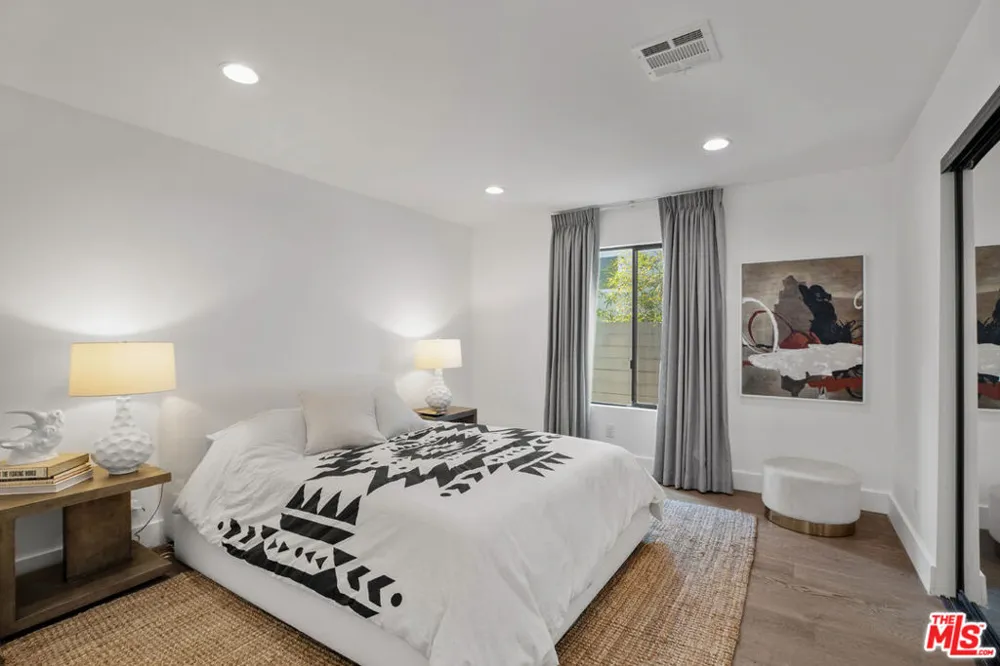 3526 Kelton Avenue Los Angeles, CA 90034