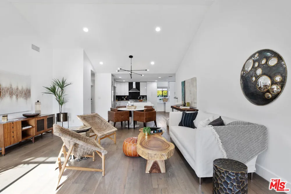 3526 Kelton Avenue Los Angeles, CA 90034