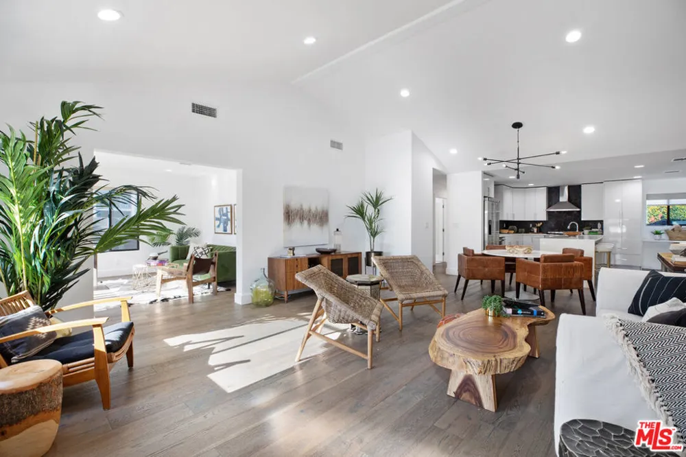 3526 Kelton Avenue Los Angeles, CA 90034