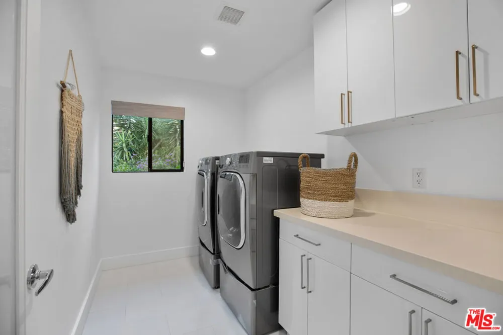 3526 Kelton Avenue Los Angeles, CA 90034
