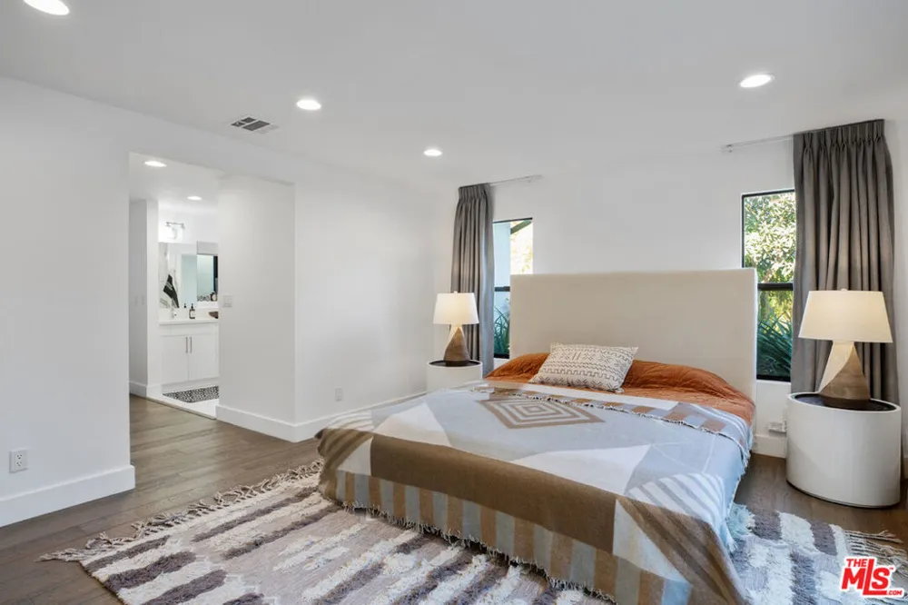 3526 Kelton Avenue Los Angeles, CA 90034