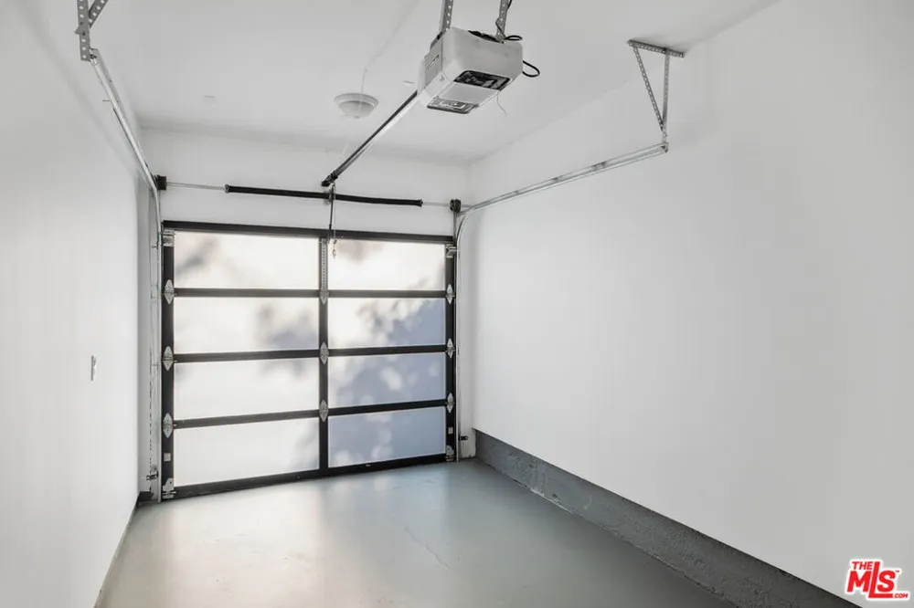 3526 Kelton Avenue Los Angeles, CA 90034