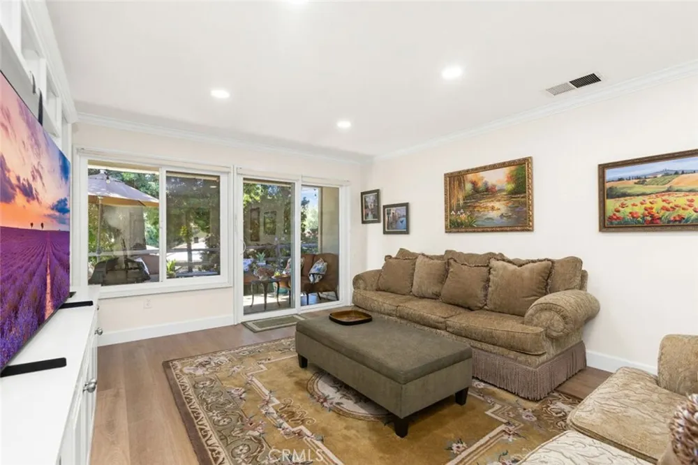 3178 Via Buena Vista #A Laguna Woods, CA 92637