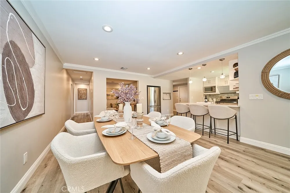 21725 Lost River Diamond Bar, CA 91765