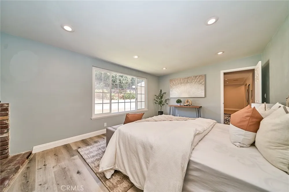 21725 Lost River Diamond Bar, CA 91765