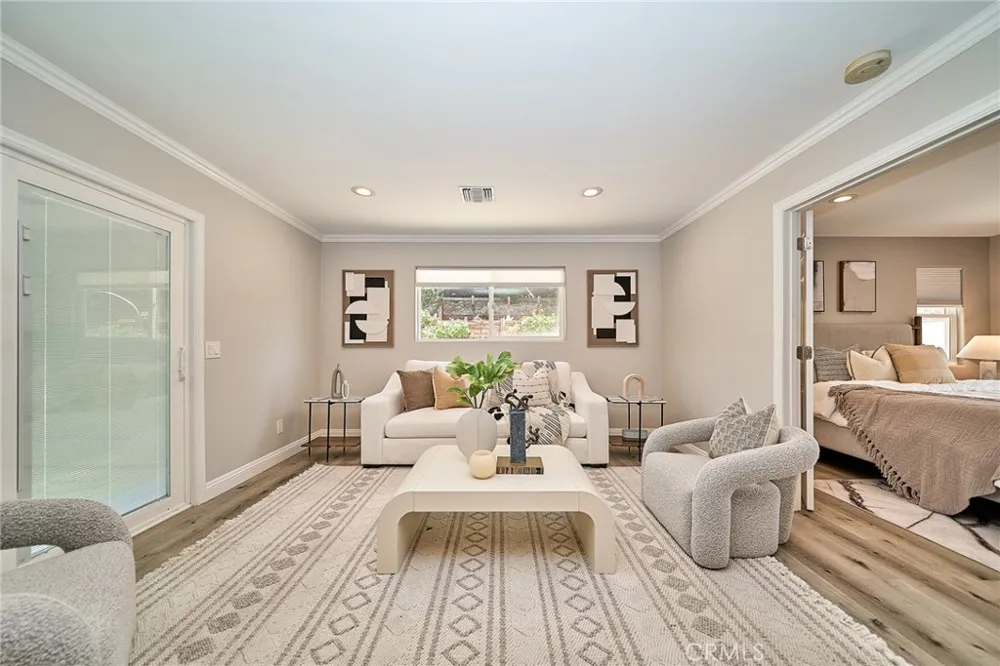 21725 Lost River Diamond Bar, CA 91765