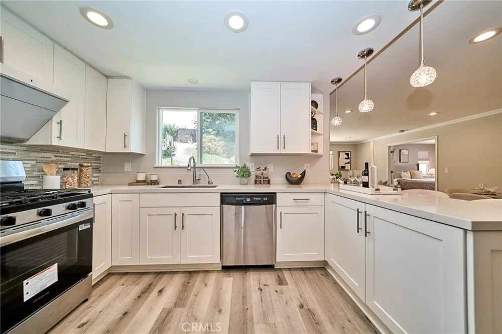 21725 Lost River Diamond Bar, CA 91765