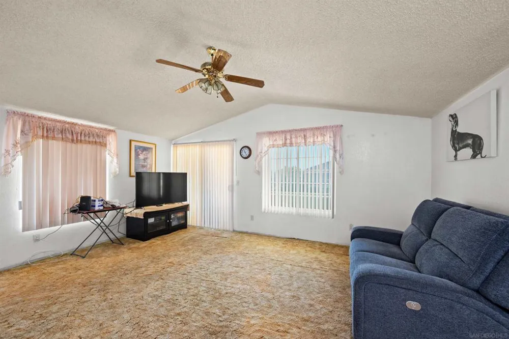 6920 Simi Place San Diego, CA 92139