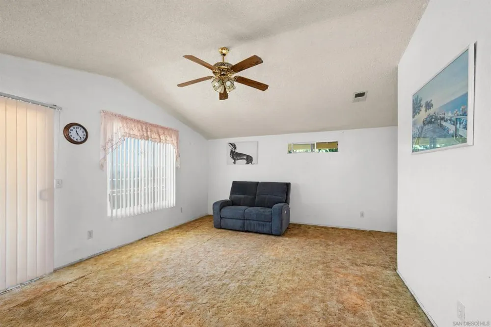 6920 Simi Place San Diego, CA 92139