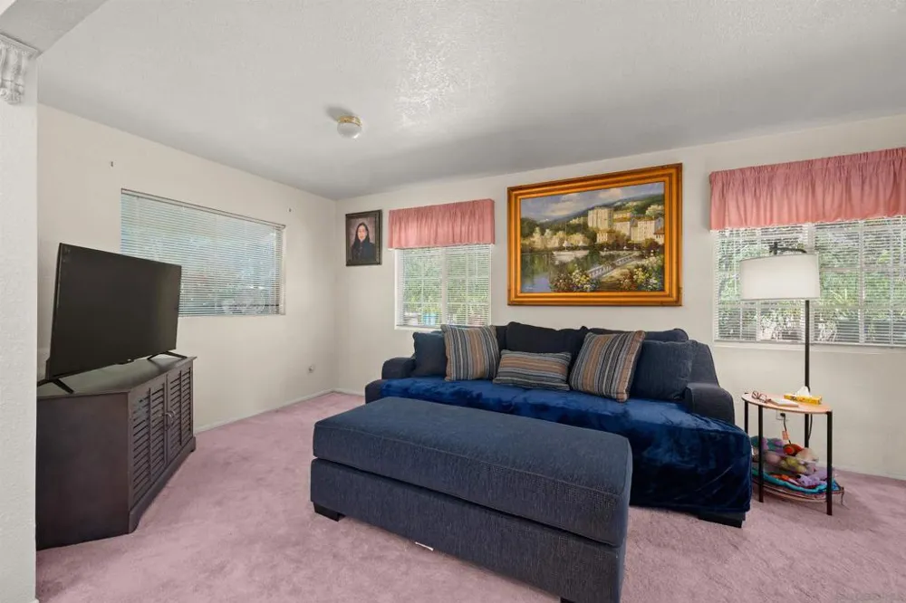 6920 Simi Place San Diego, CA 92139
