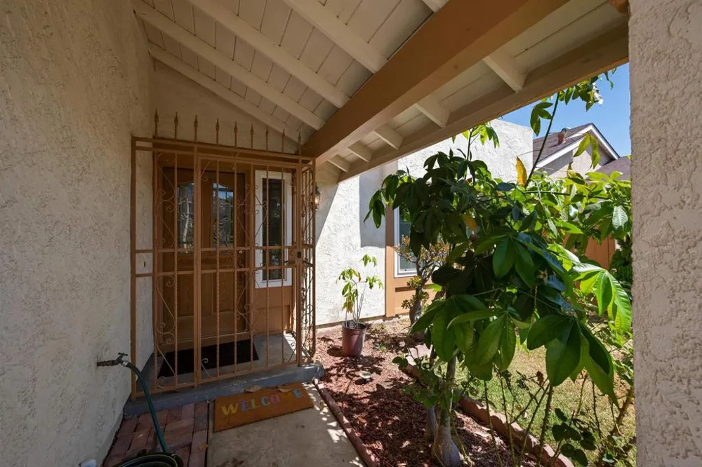 6920 Simi Place San Diego, CA 92139