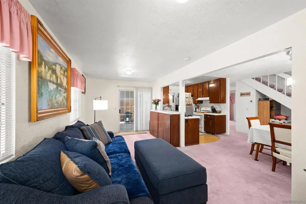 6920 Simi Place San Diego, CA 92139