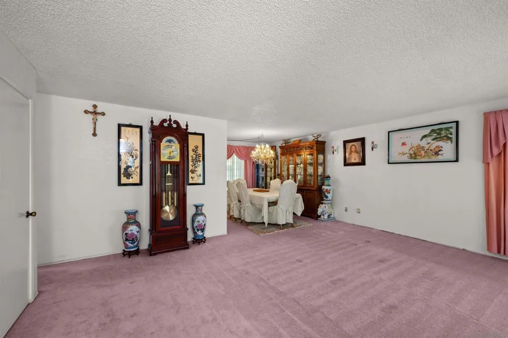 6920 Simi Place San Diego, CA 92139