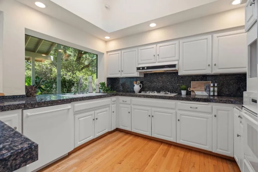 235 Southwood Drive Scotts Valley, CA 95066