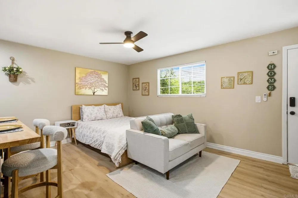 943 Park Hill Drive Escondido, CA 92025