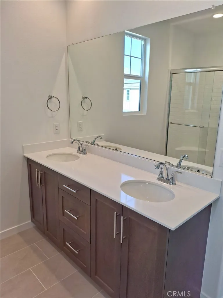 31329 MINERS RIDGE LOOP Winchester, CA 92596