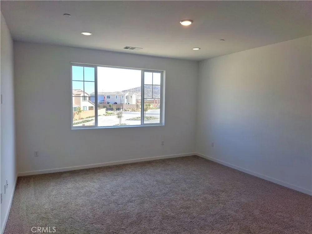 31329 MINERS RIDGE LOOP Winchester, CA 92596