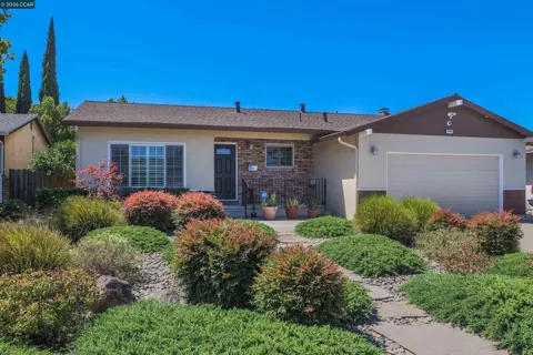 1540 Sandy Way