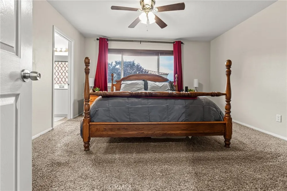 43481 30th W #2 Lancaster, CA 93536