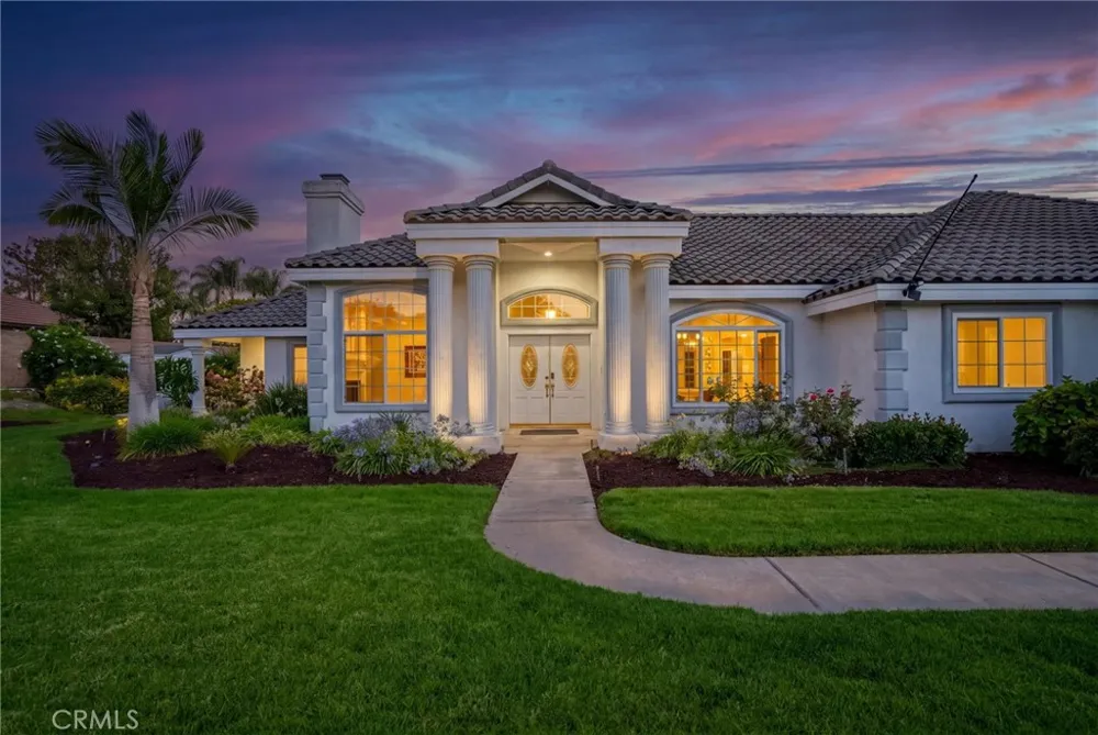 6220 Century Hill Riverside, CA 92506