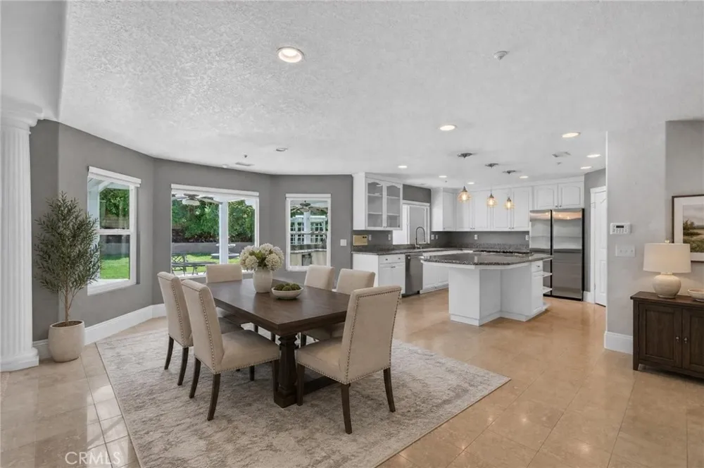 6220 Century Hill Riverside, CA 92506