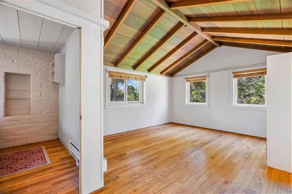 264 W Carmel Valley Road Carmel Valley, CA 93924