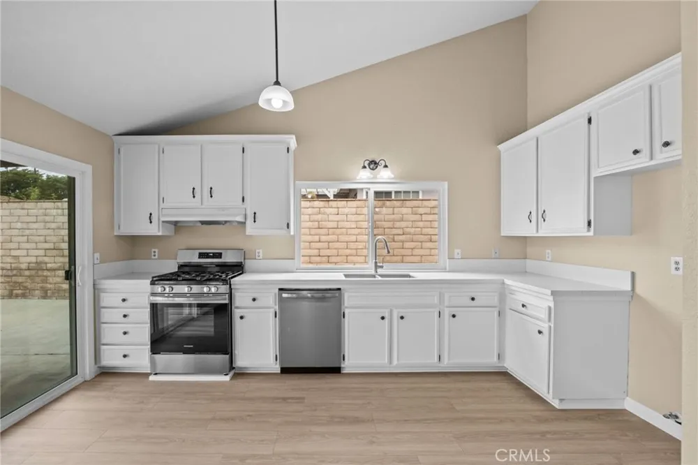 8028 Orangewood Drive Rancho Cucamonga, CA 91730