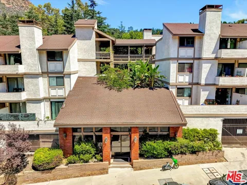 3480 Barham Boulevard #325