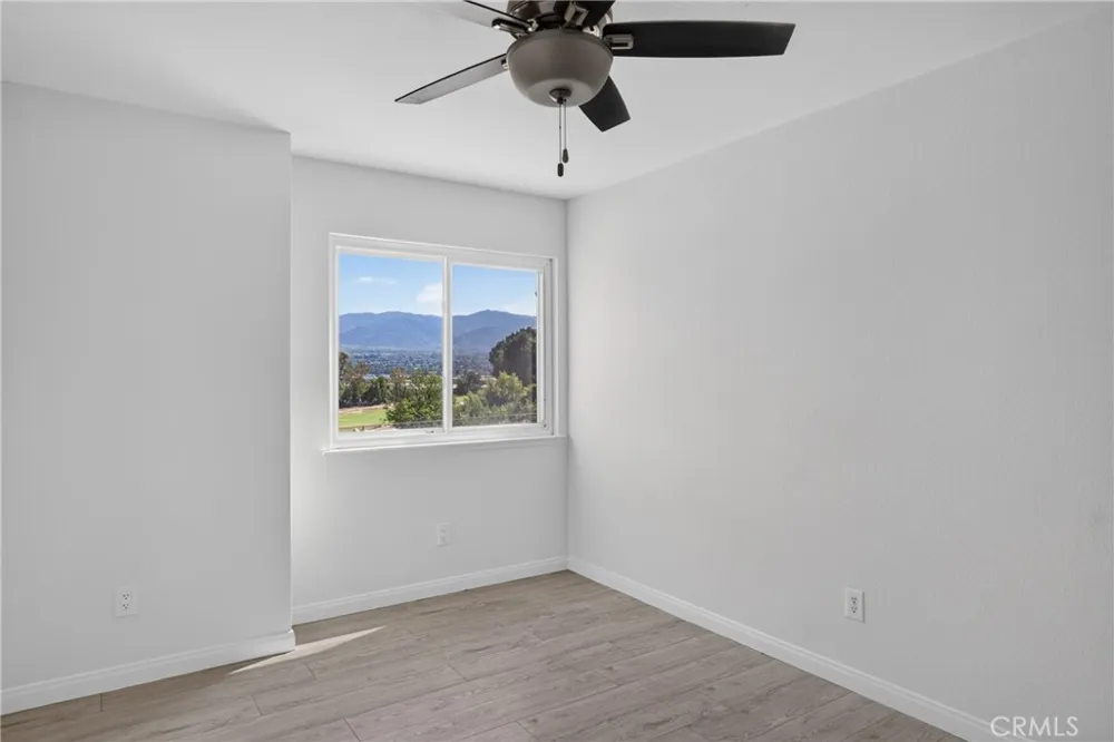 1503 Cresta Corona, CA 92879