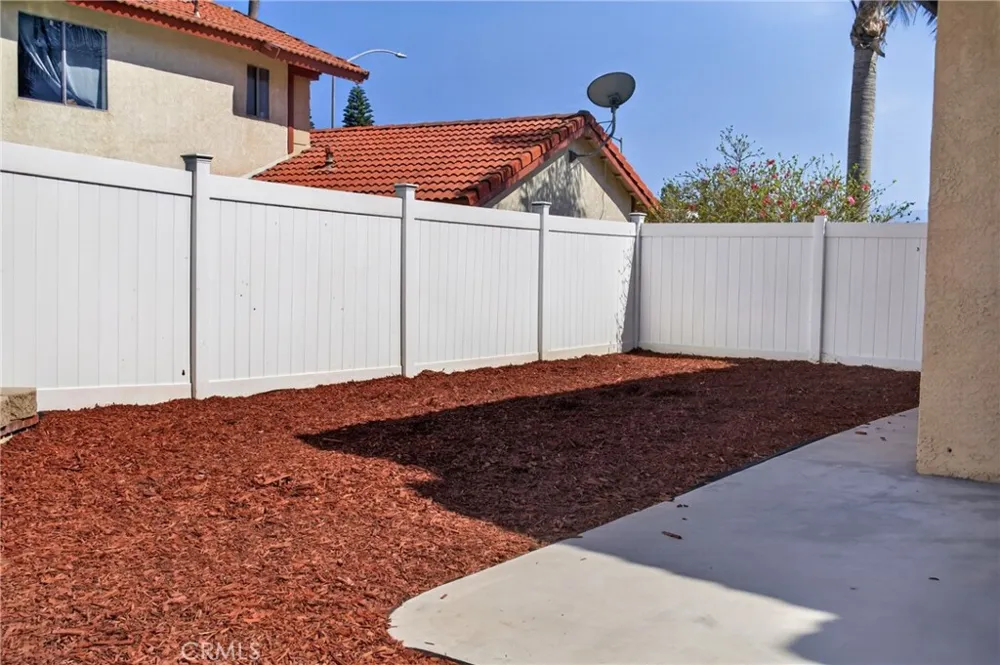 1503 Cresta Corona, CA 92879
