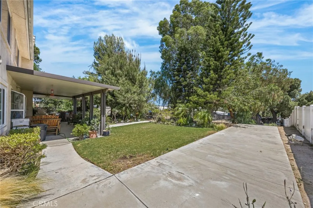 2383 Hialeah Circle Norco, CA 92860