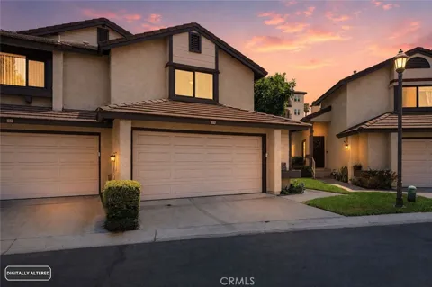 5050 Canyon Crest #18