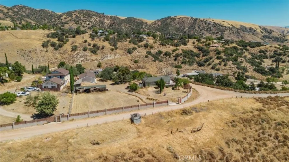 403 Cuddy Canyon Road Lebec, CA 93243