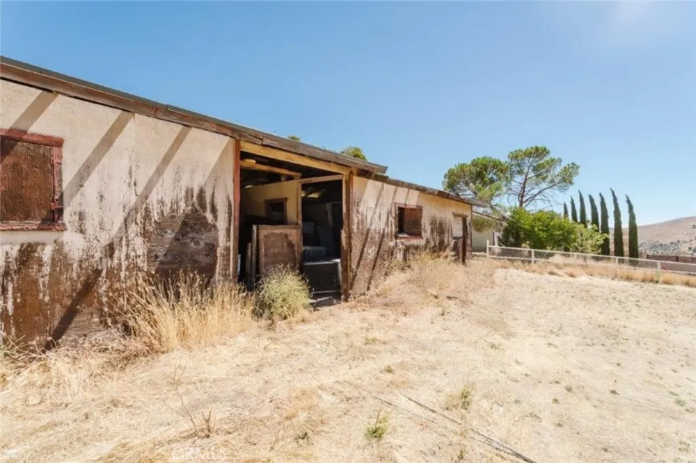 403 Cuddy Canyon Road Lebec, CA 93243