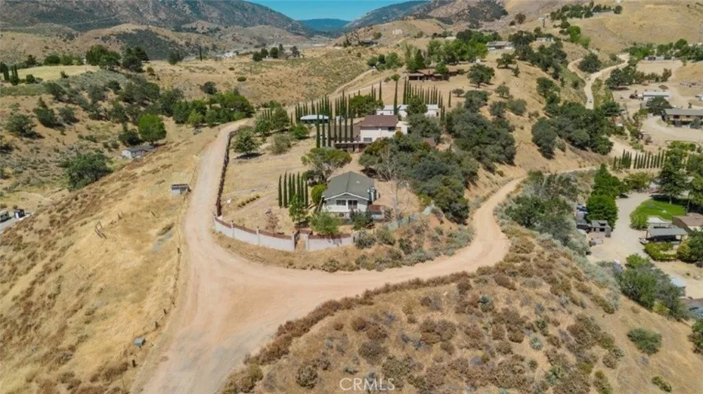 403 Cuddy Canyon Road Lebec, CA 93243