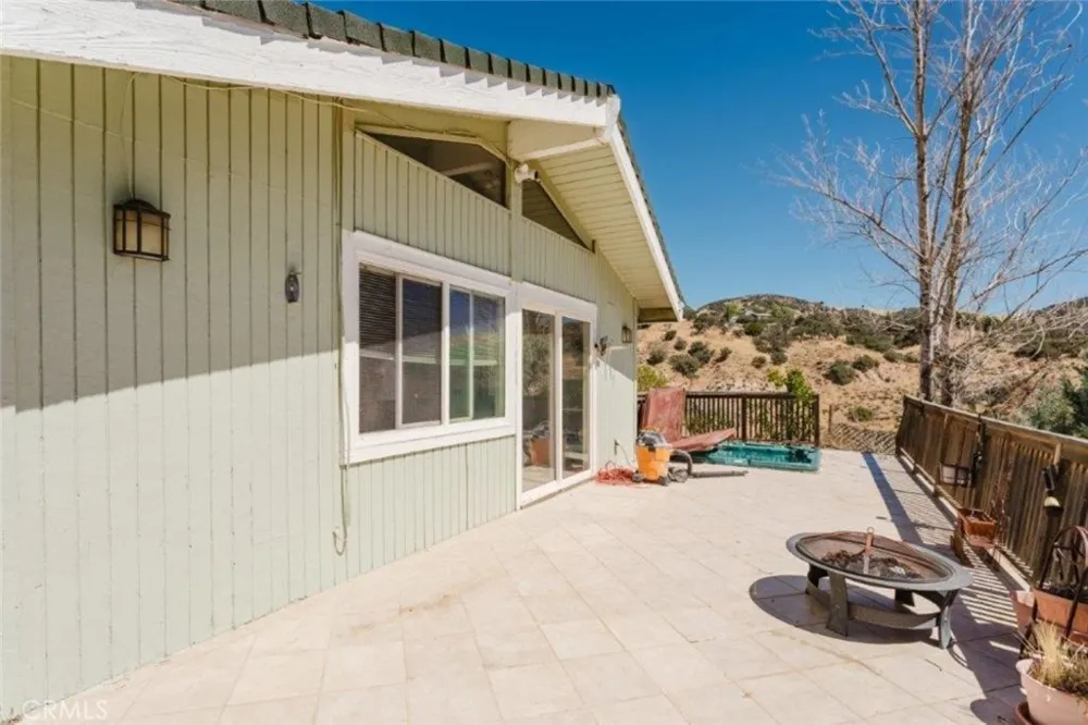 403 Cuddy Canyon Road Lebec, CA 93243