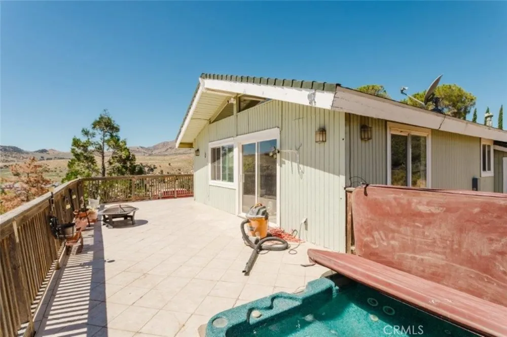 403 Cuddy Canyon Road Lebec, CA 93243
