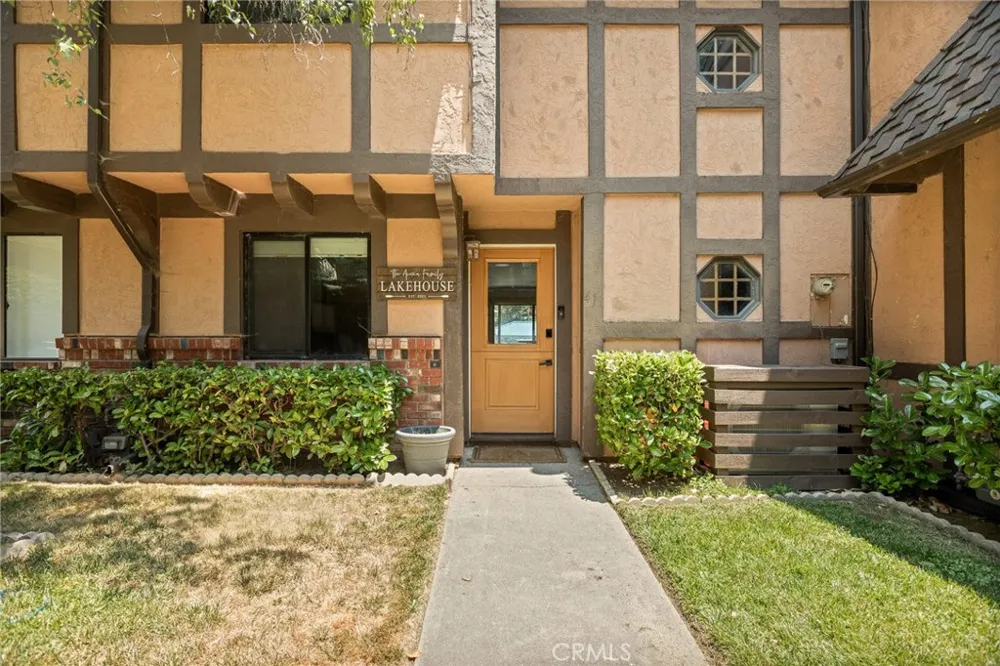 180 Ca-173 #41 Lake Arrowhead, CA 92352