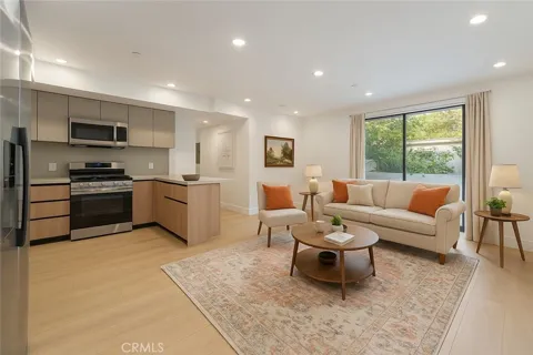 7510 Sepulveda Boulevard #101