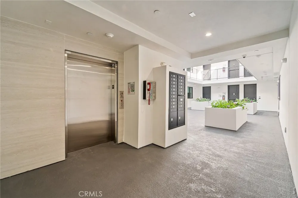 7510 Sepulveda Boulevard #101 Van Nuys, CA 91405