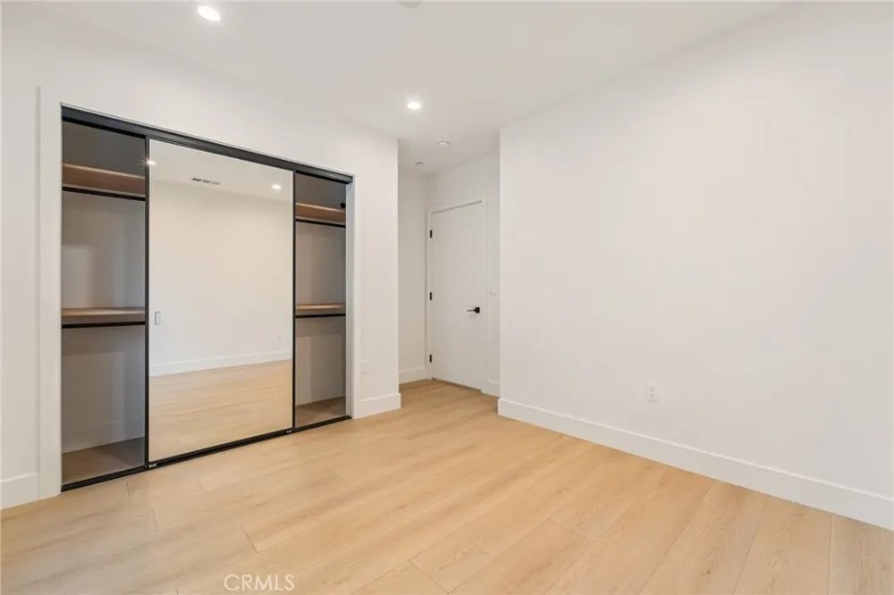 7510 Sepulveda Boulevard #101 Van Nuys, CA 91405