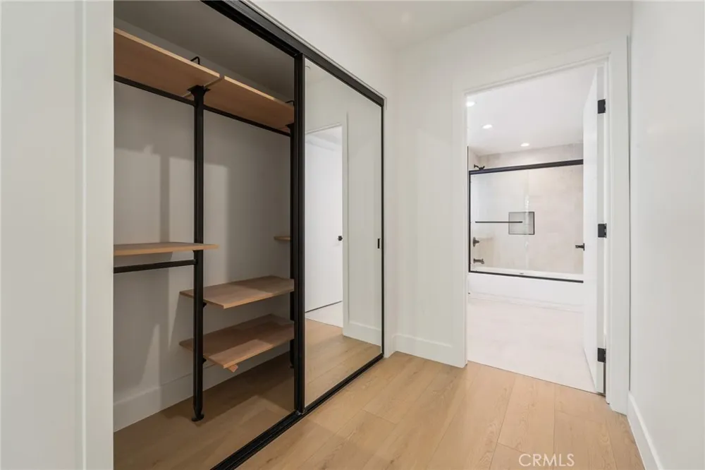 7510 Sepulveda Boulevard #101 Van Nuys, CA 91405