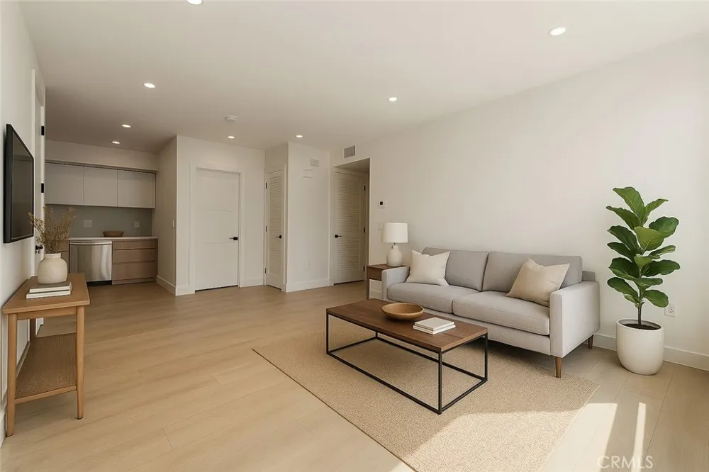 7510 Sepulveda Boulevard #101 Van Nuys, CA 91405