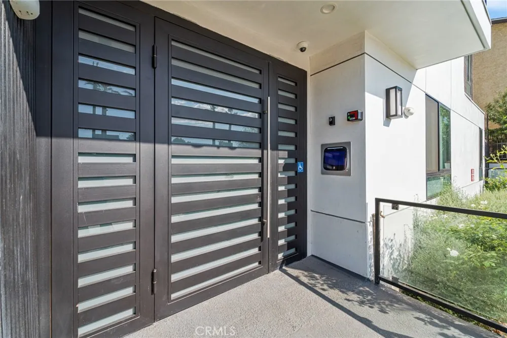 7510 Sepulveda Boulevard #101 Van Nuys, CA 91405