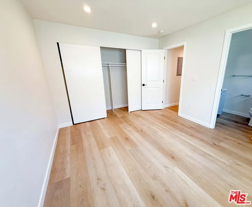 1302 Amethyst Street Redondo Beach, CA 90277