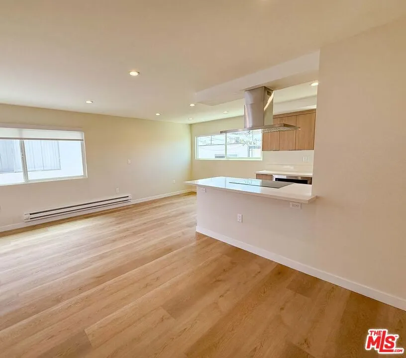 1302 Amethyst Street Redondo Beach, CA 90277