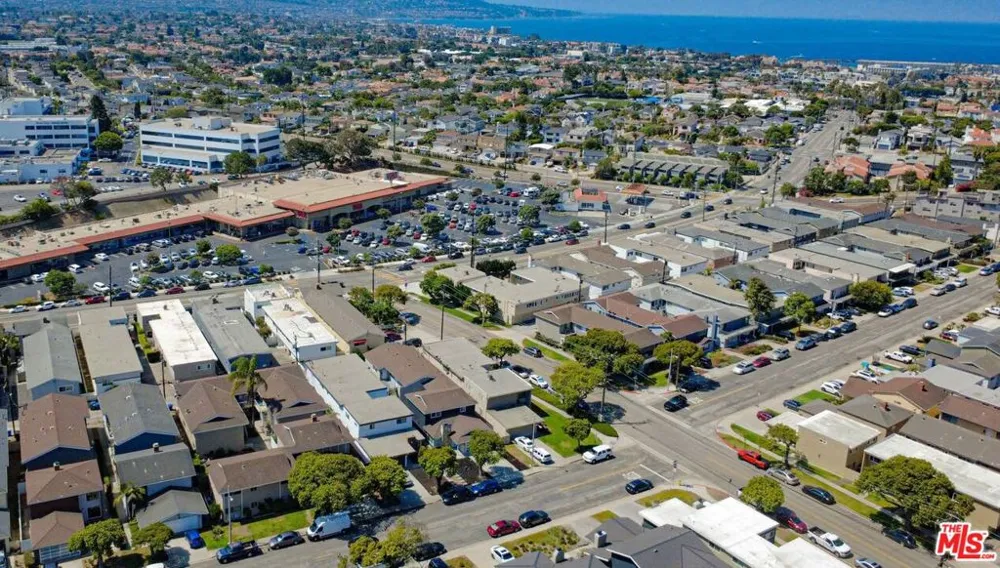 1302 Amethyst Street Redondo Beach, CA 90277